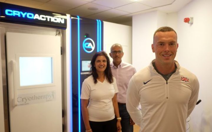 Richard+Kilty+at+Cryotherapy+North+East